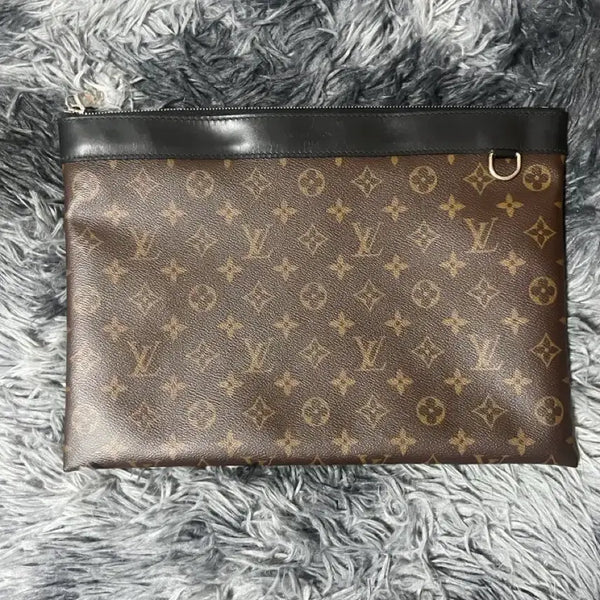 [BUNJANG] Louis Vuitton Monogram Discovery Pochette Clutch GM M69411 / [정품]루이비통 모노그램 클러치 GM