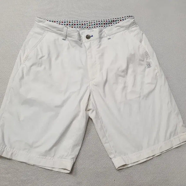 [BUNJANG] WAIGLE White Shorts Size 32-33 / 와이드앵글 화이트 반바지 허리32~33