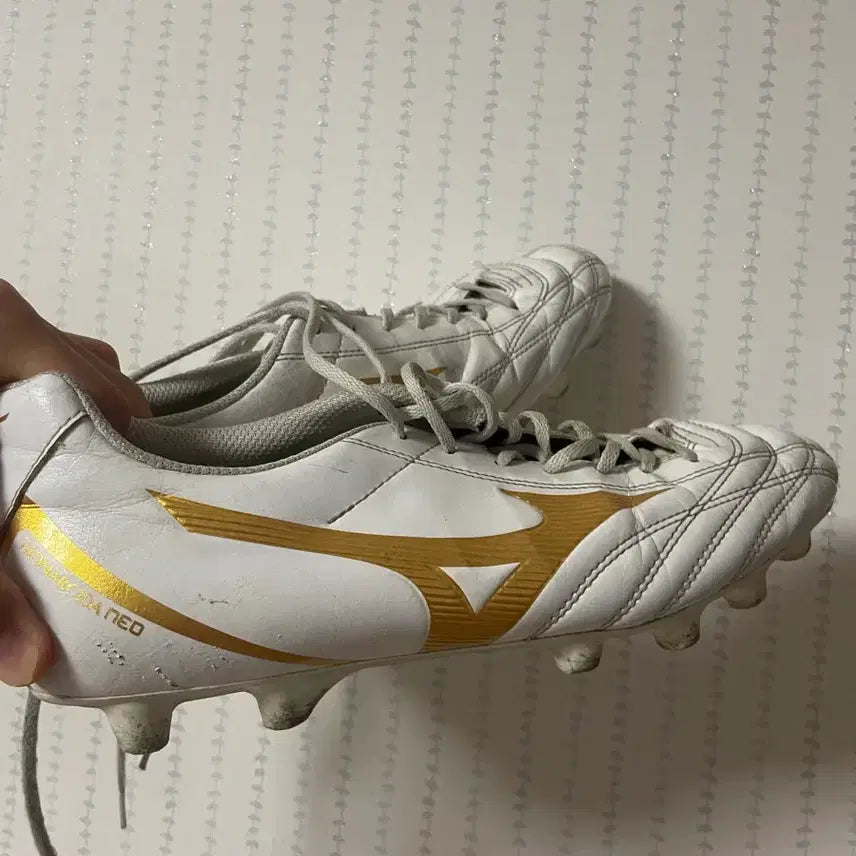 [BUNJANG] Mizuno Morelia Neo Soccer Cleats (270mm) / 미즈노 축구화 모렐리아 네오 270