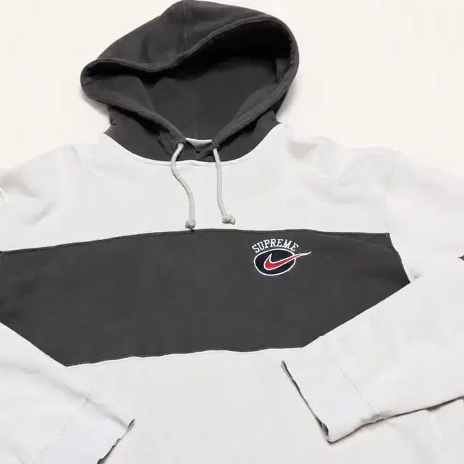 [BUNJANG] Supreme x Nike 19SS Stripe Hoodie Tan L / 19SS 슈프림X나이키 스트라이프 후드 탄컬러 L