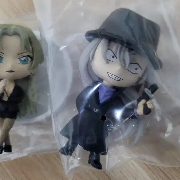 [BUNJANG] Detective Conan Gin & Vermouth Gacha Figure Bundle / 명탐정 코난 진, 베르무트 가챠 피규어 일괄 팝니다.