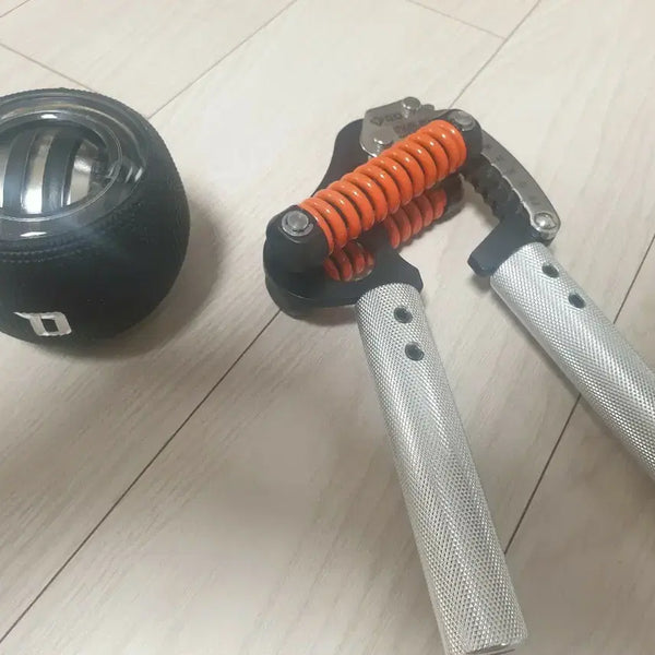 [BUNJANG] GMS Grip Ball & Iron Grip Hand Gripper (80kg) / GMS 크립볼, 아이언그립 80 악력기