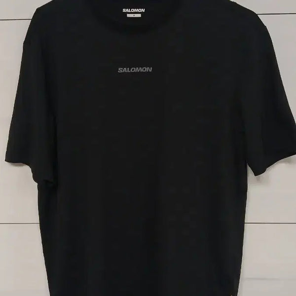 [BUNJANG] Salomon Short Sleeve T-Shirt Black Size M / 살로몬 반팔 티셔츠 블랙 M사이즈