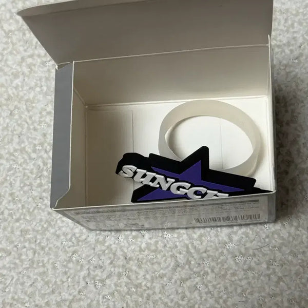 [BUNJANG] RIIZE Sungchan Lightstick Ring Accessory Japan MD / 라이즈 성찬 응원봉 링 악세사리 팬라이트 일본 MD 양도