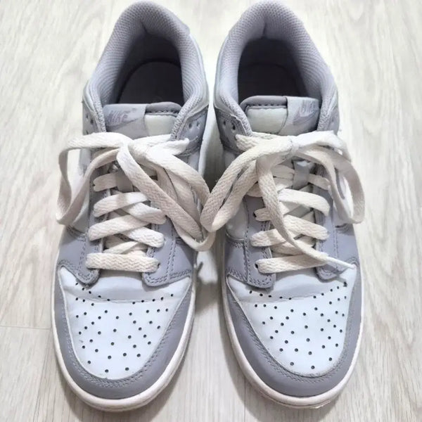 [BUNJANG] Nike Dunk Low Retro Wolf Grey (GS) Women's Shoes / 나이키 덩크 로우 레트로 울프 그레이 235