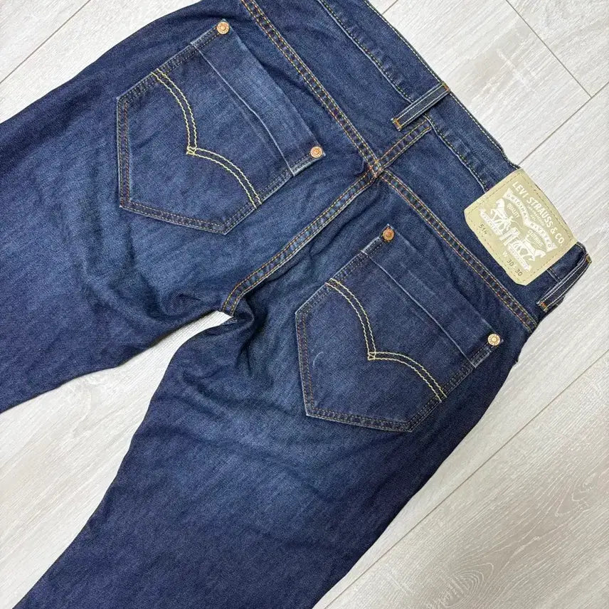 [BUNJANG] Levi's 514 Straight Fit Jeans (Sunset Double Back Line) - W30/L30 / LEVIS 514 (2010s) 청바지 한정판 리바이스