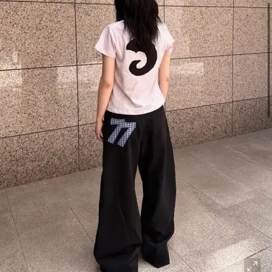 [BUNJANG] 77 Magnesium Carbonate Aplle Pants (Black) / 탄산마그네슘 77 아플리케 팬츠 (블랙)