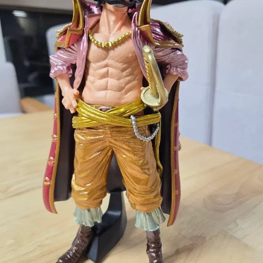 [BUNJANG] One Piece Gol D. Roger Figure / 원피스 골드로져 피규어