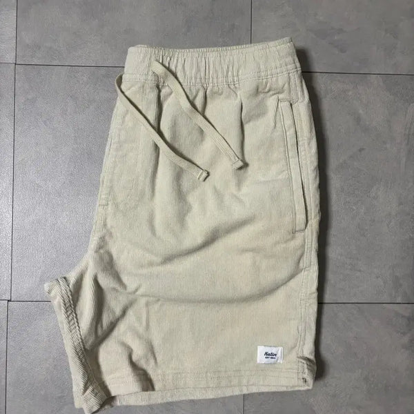 [BUNJANG] Caiton Corduroy Local Shorts - Size M / 케이튼 코듀로이 로컬 반바지 M사이즈 판매