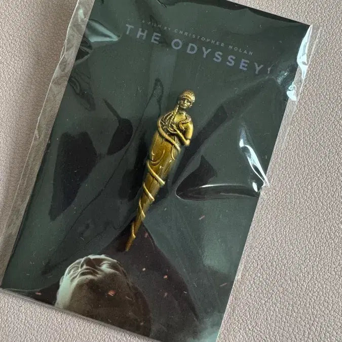 [BUNJANG] Odyssey Athena Pin Badge / 오디세이 영화 굿즈 아테나의 핀 뱃지