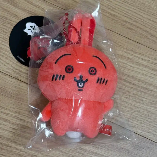 [BUNJANG] Chiikawa Red Usagi Mascot Plush / 치이카와 빨간 우사기 빨사기 마스코트