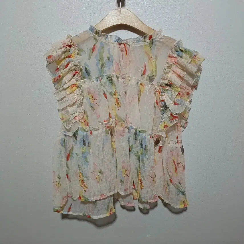[BUNJANG] Repe'nstudio Women's Sleeveless Blouse F / Repe'nstudio 여성 민소매 블라우스 F (26A2004)