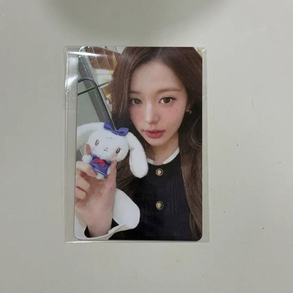 [BUNJANG] IVE Mini B Pop-Up Wonyoung POB Photocard / 아이브 미니브 팝업 원영 7만원 이상 미공포 포카 양도