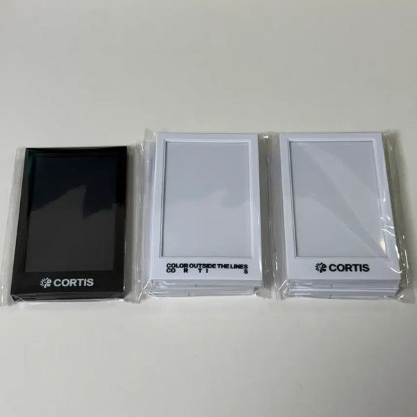 [BUNJANG] Weverse Exclusive Courtiers Photocard Holder Stand Set (Sealed) / 위버스 특전 코르티스 포카 홀더 거치대 세트 미개봉