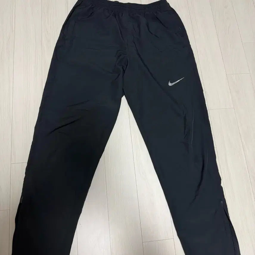 [BUNJANG] Nike Dri-FIT Woven Running Pants / 나이키 우븐 러닝 바지 드라이핏 M
