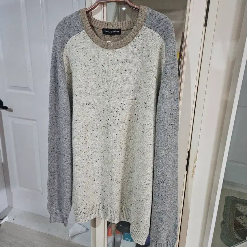 [BUNJANG] THAT'S THE REAL Raglan Sleeve Knit Sweater (Ivory/Gray) / THAT'S THE REAL / 니트 스웨터 아이보리/그레이