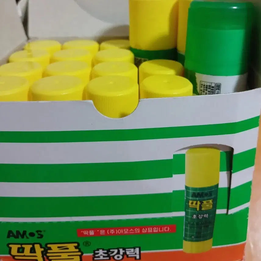 [BUNJANG] Amos Super Strong Glue Stick Bundle (18 Count) / 아모스 딱풀 초강력 18개 일괄