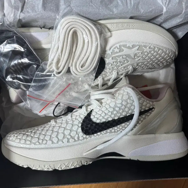 [BUNJANG] Nike Kobe 6 Protro 'Grinch' Sneakers Size 270 / 급처 나이키 코비 6  프로트로 세일 FQ3546-100 270 새상품