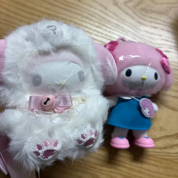 [BUNJANG] Sanrio My Melody Set (2 Plush Keychains, Flower Pot) / 산리오 마이멜로디 세트(인형키링 2개, 화분) 새제품