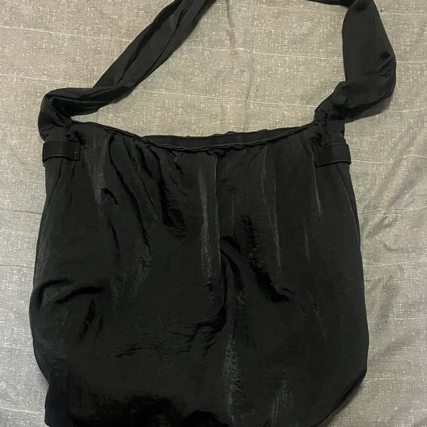 [BUNJANG] Matinkim Cross Bag Black / 마뗑킴 크로스백 블랙