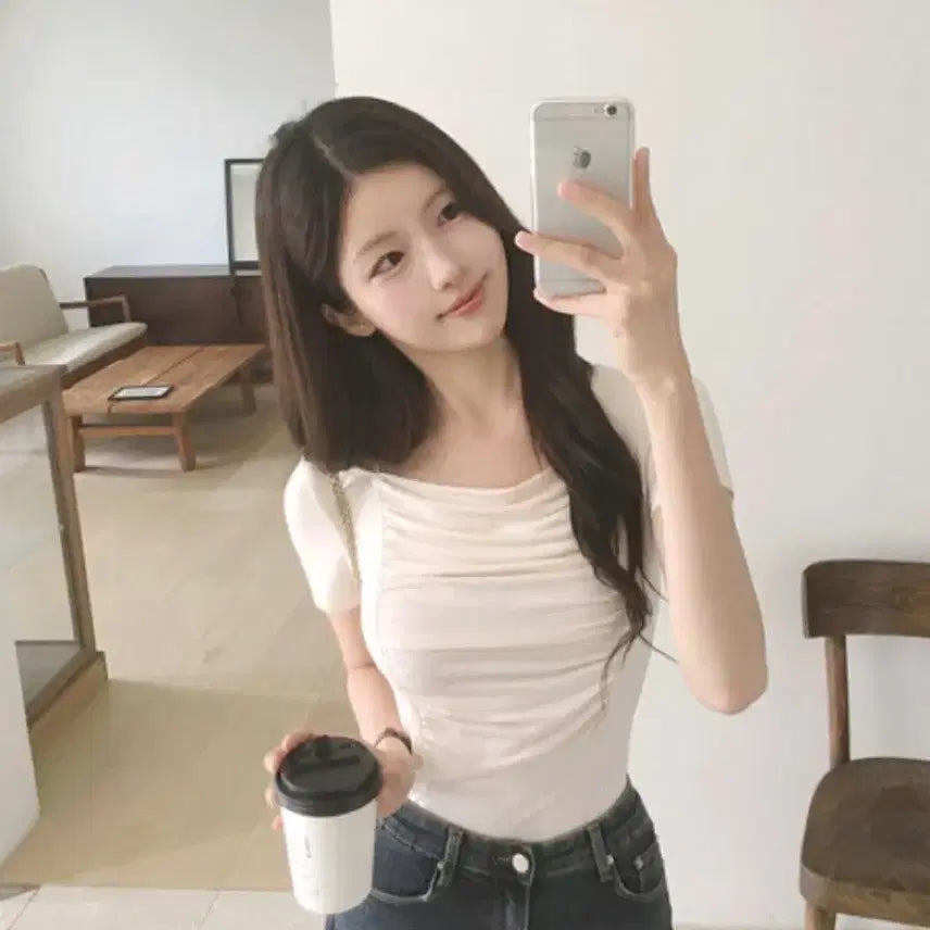 [BUNJANG] Fevit Bestie Shirring Square Neck Top / (자체제작) 퍼빗 베스티 셔링 스퀘어넥 탑