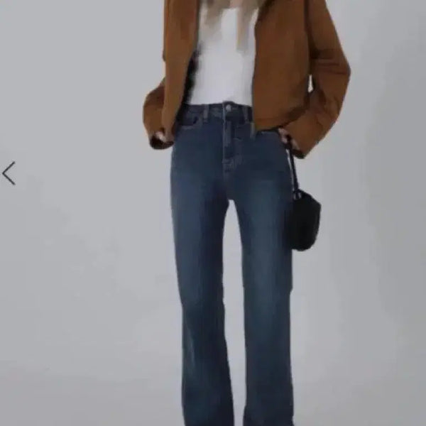 [BUNJANG] Black Up Dark Wash Bootcut Denim Jeans (Short Length) / 블랙업 진청 부츠컷 데님
