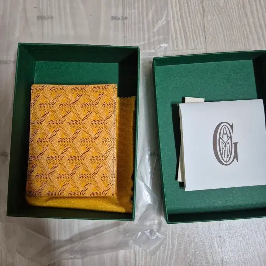 [BUNJANG] Goyard Saint Pierre Bifold Wallet Yellow / 고야드 생쉴피스 반지갑 옐로우