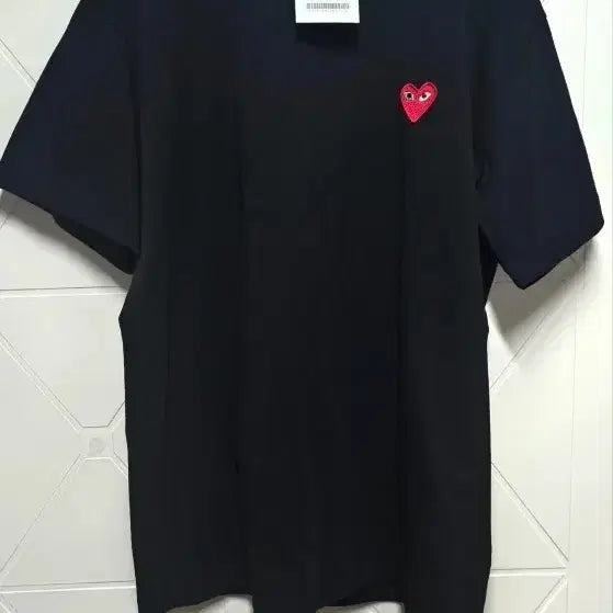 [BUNJANG] Comme des Garçons PLAY Black Heart T-Shirt / 꼼데가르송 플레이 반팔티 블랙 하트 S/M/L/XL