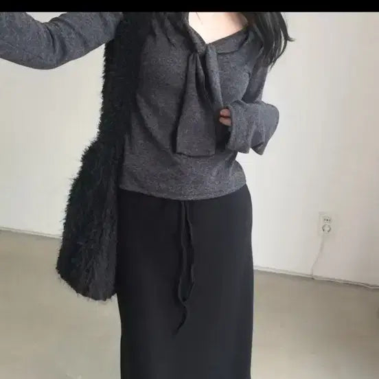 [BUNJANG] Grey Ribbon Tie Knit / 새상품) 그레이 리본 타이 니트