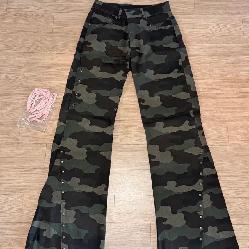 [BUNJANG] Latizen Camo Pants / 라티젠 카모 팬츠 (설쁘 착용)