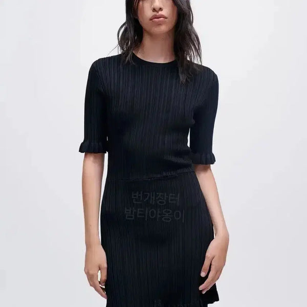 [BUNJANG] Maje Rochasse Ruffle Knit Dress Pleated Short Sleeve Black / 새상품) 마쥬 22ss rochasse 러플 니트 원피스 플리츠 반팔 블랙 maje