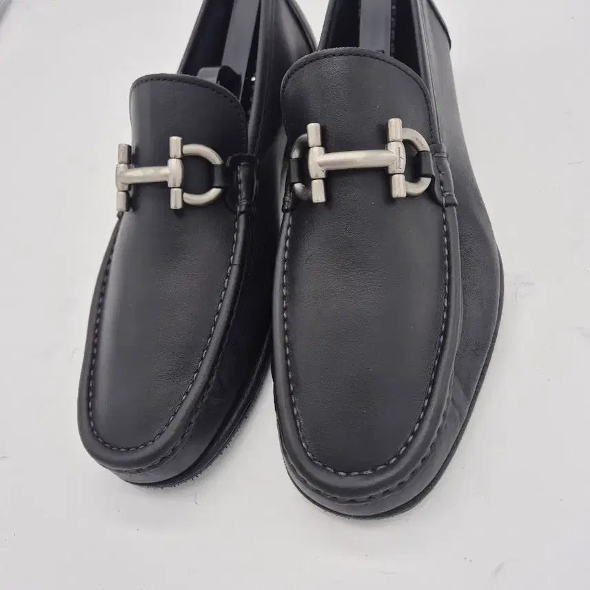 [BUNJANG] Salvatore Ferragamo Gancini Loafers Black / 페라가모 간치니 로퍼 블랙 7