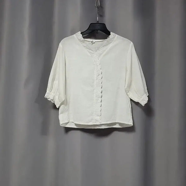 [BUNJANG] Lace Trimmed Blouse / 레이스 배색 블라우스