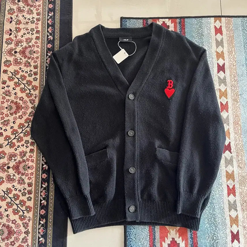 [BUNJANG] MLB Heart Solid Knit Cardigan / MLB 하트 솔리드 니트 가디건 M/95