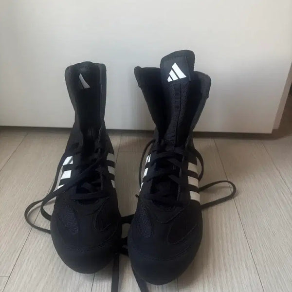 [BUNJANG] Adidas Boxing Shoes Boxer Hog 2.0 Size 240 / 아디다스 복싱화 복서호그2.0 240