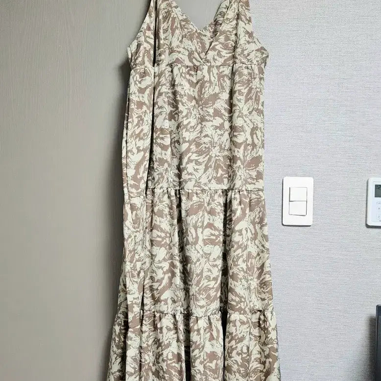 [BUNJANG] Paisley Long Dress Free Size Beige / [새상품] 페이즐리 롱 원피스 free