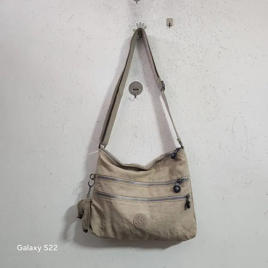 [BUNJANG] Kipling Crossbody Bag Beige / 키플링 크로스백 베이지색