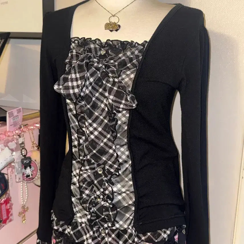 [BUNJANG] Healthy Karen Vintage Check Frill Layered Long Sleeve / Healthy karen 빈티지 체크 프릴 레이어드 롱슬리브 긱시크 y2k