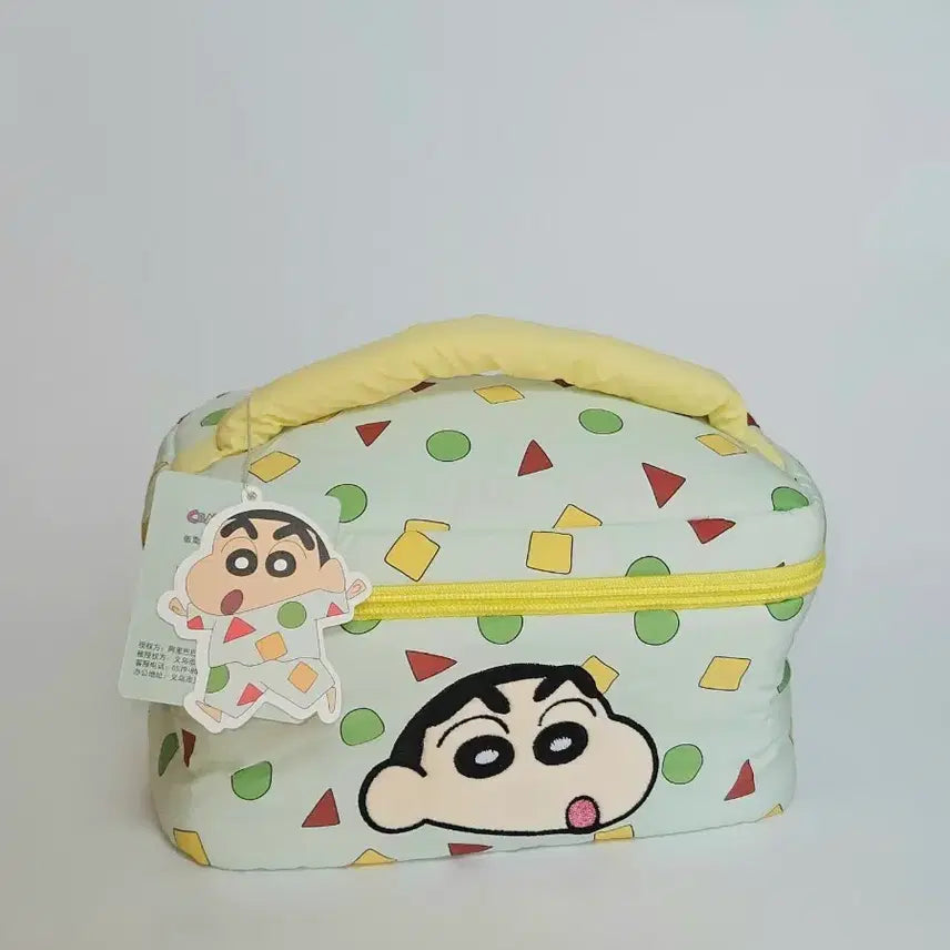 [BUNJANG] Crayon Shin-chan Embroidered Padded Pouch / 짱구 메이크업 패딩 파우치