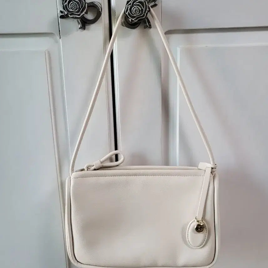 [BUNJANG] SJ.SJ Cream Dot Bag Tote Bag / sjsj 도트백