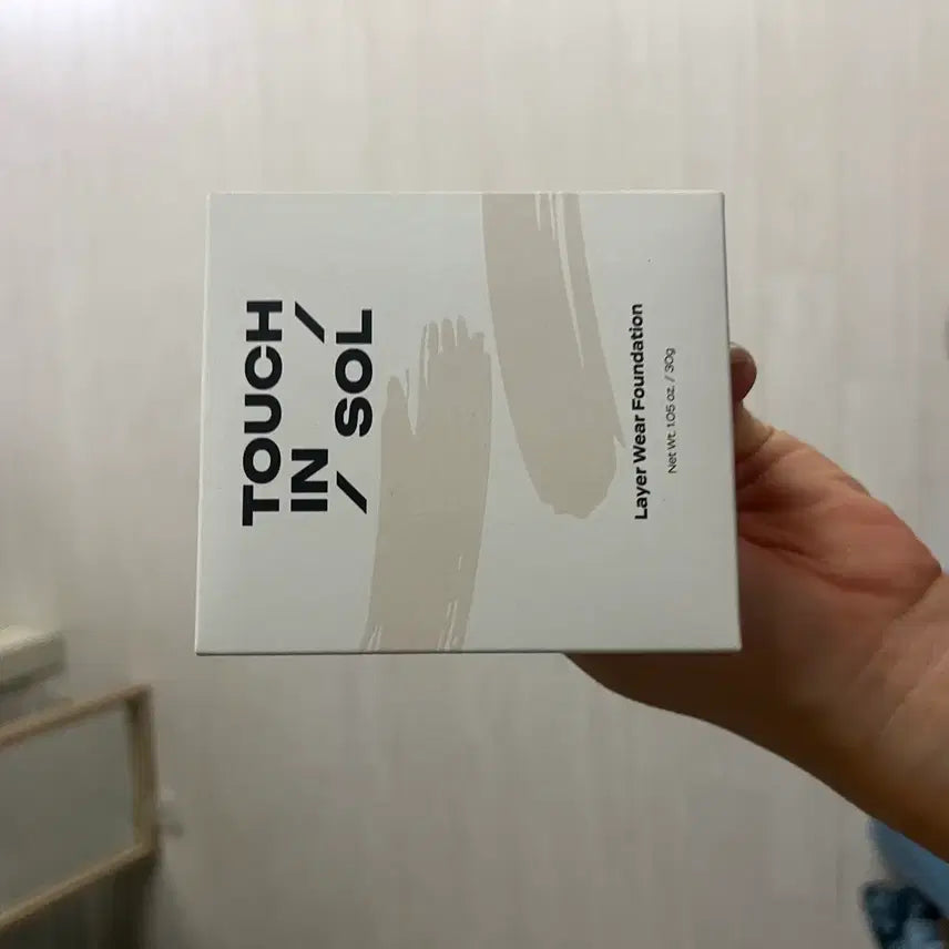 [BUNJANG] Touch In Sol Layer Wear Foundation 21N (New) / 터치인솔 레이어웨어 파운데이션 21N 새상품