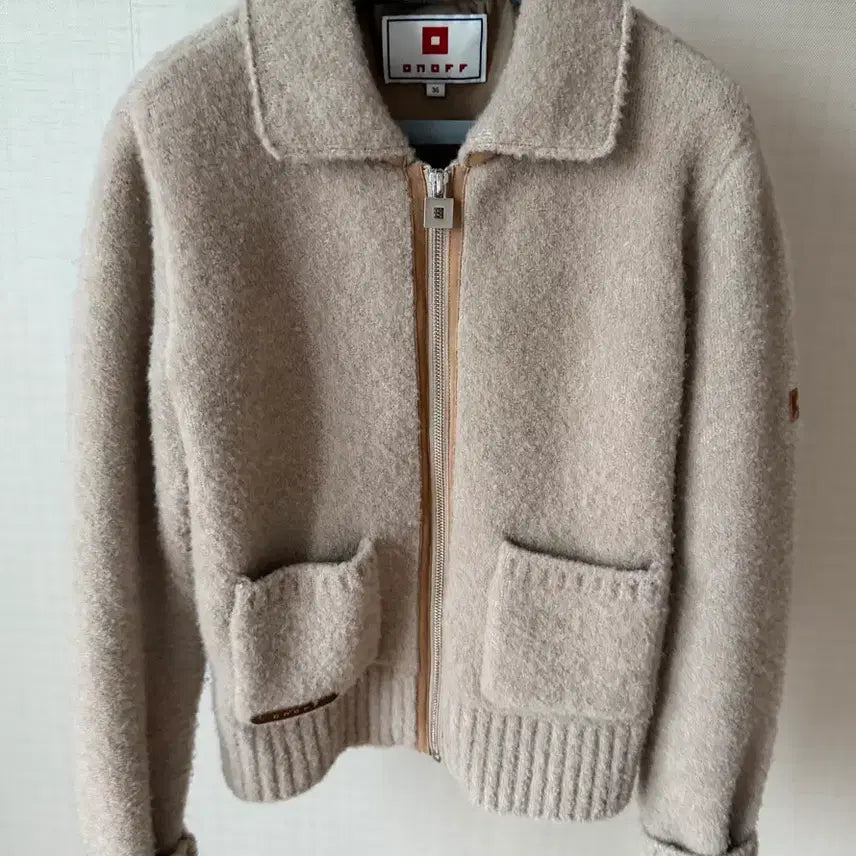[BUNJANG] ONOFF Women's Knit Windproof Zip-Up Jacket / 온오프 여성 니트 방풍 집업자켓