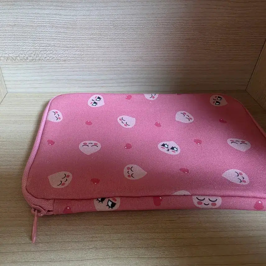 [BUNJANG] Kakao Friends Apeach Stationery Pouch / E-reader Pouch / 카카오프렌즈 어피치 필기도구 파우치 이북리더기 파우치
