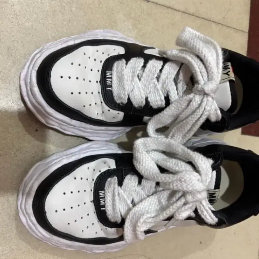 [BUNJANG] Maison Mihara Yasuhiro Wayne Sneakers / 메종미하라 야스히로 웨인 38