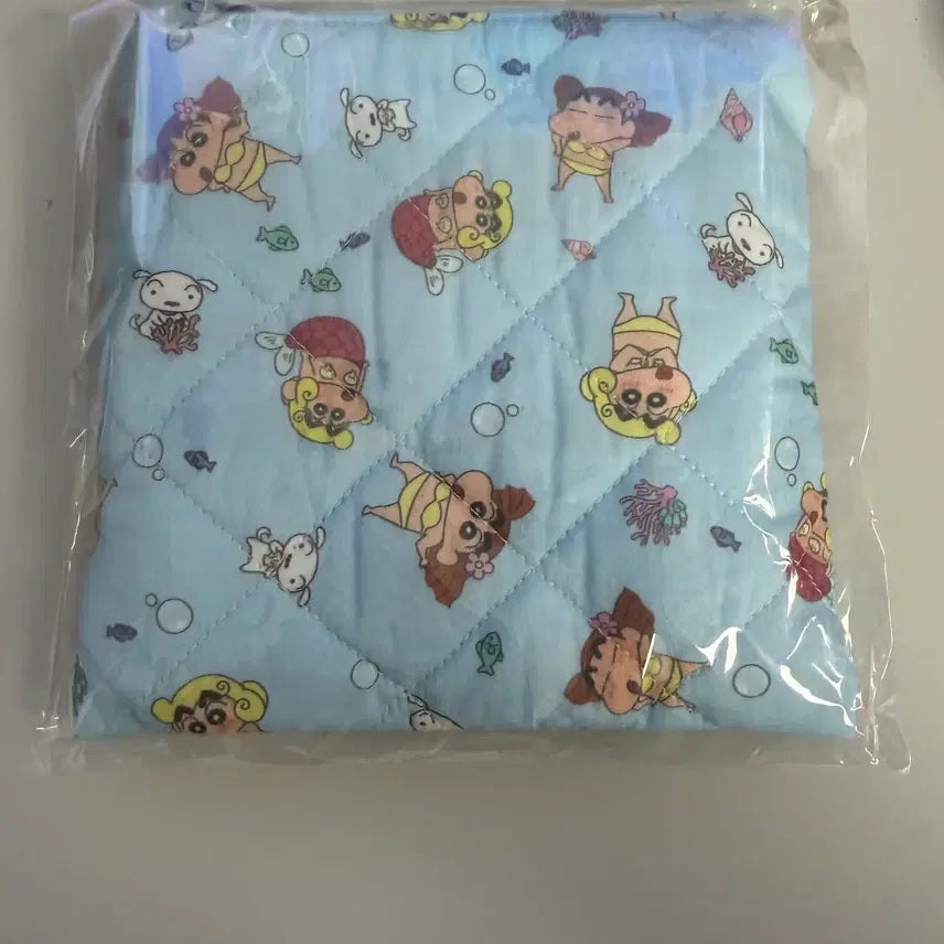 [BUNJANG] Crayon Shin-chan Handmade Pouch / 비키니 짱구 파우치 팝니다.