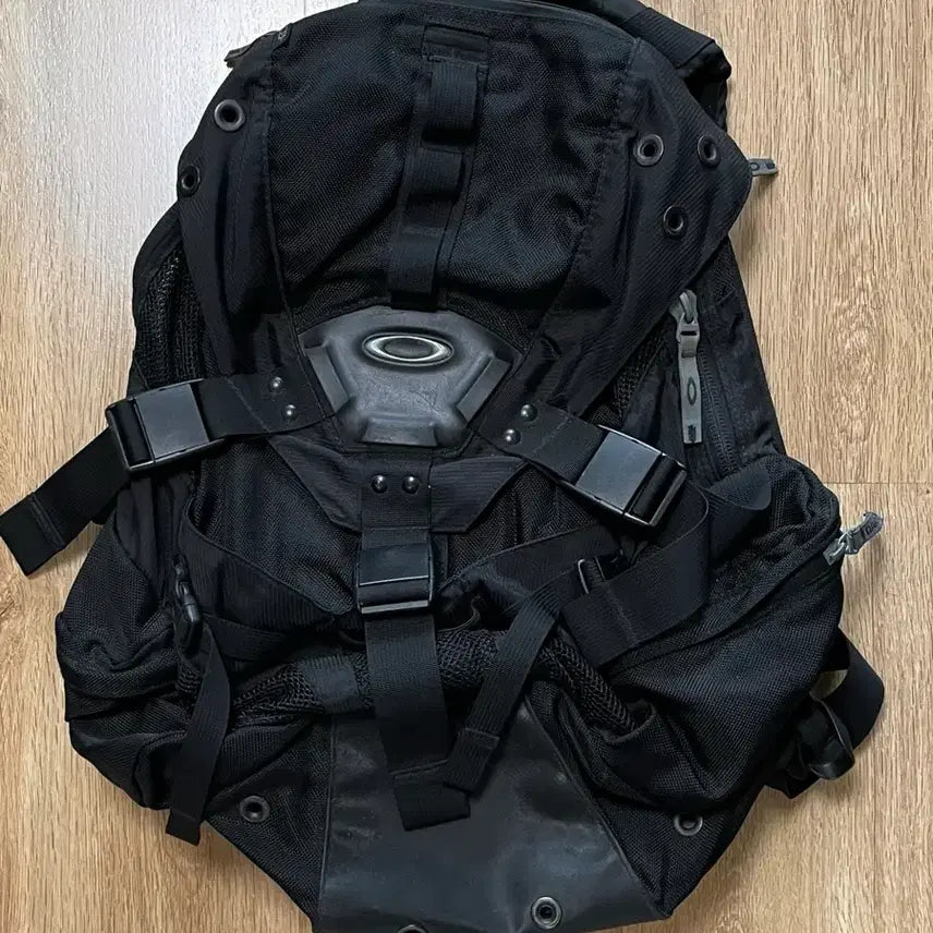 [BUNJANG] Oakley Icon 3.0 Backpack Bag / 택포) 오클리 아이콘 3.0 백팩 가방