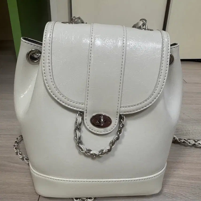 [BUNJANG] Cardinal Red Howa Bag White / 카디널레드 하우아백 화이트