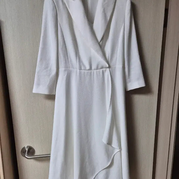 [BUNJANG] Jigotte White Jacket Dress / 지고트 화이트 자켓원피스 카라원피스 M