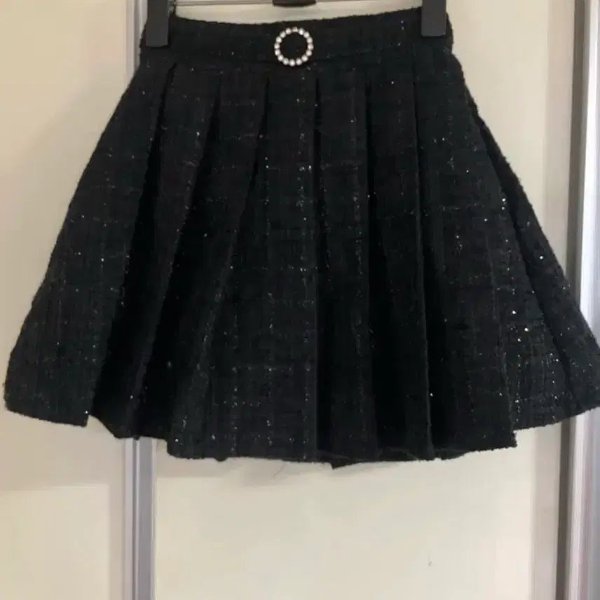 [BUNJANG] Imported Tweed Pearl Pleated Flare Skirt / 수입의류 트위드 펄 주름 플레어 스커트