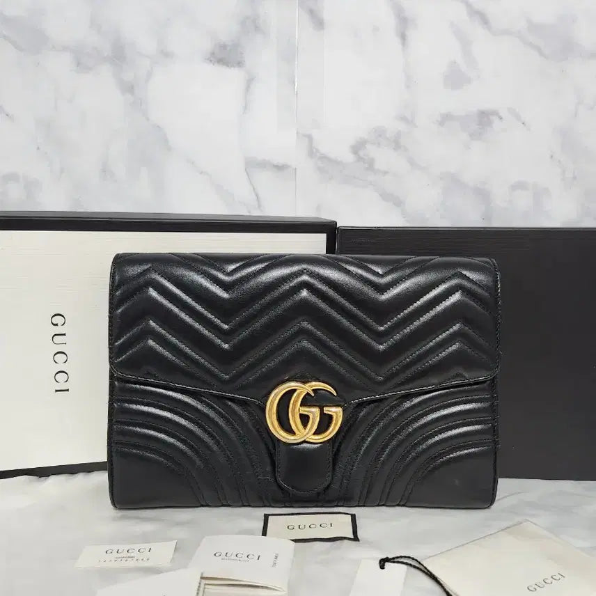 [BUNJANG] Gucci Marmont Black Leather Clutch Bag / 구찌 마몽트 블랙 레더 클러치백